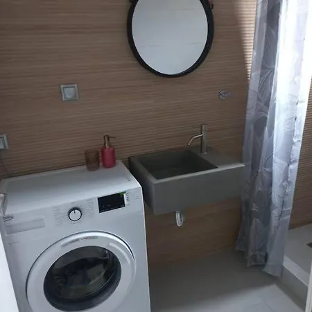 Apartment Centrally Located 2 Volos